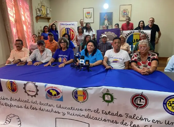 La coalición sindical de educación de Falcón se pronunció este lunes 25 de mayo para ratificar acciones que presionen un aumento salarial.