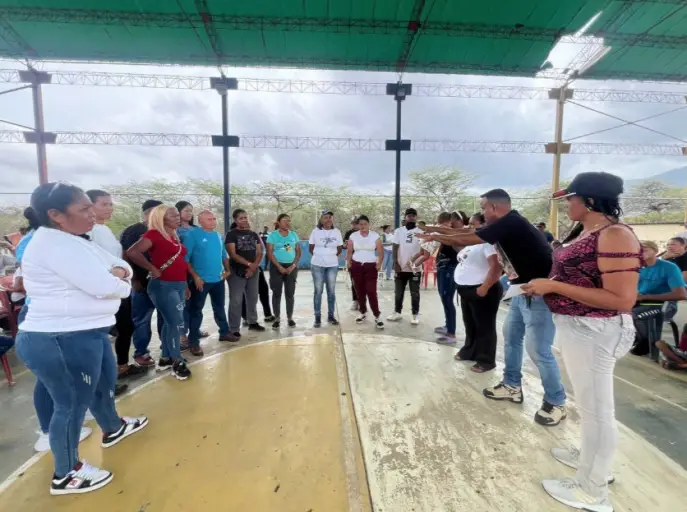 La comunidad de Los Chorros de la parroquia Guzmán Guillermo del municipio Miranda, prepara instalación de su comuna agroturística.