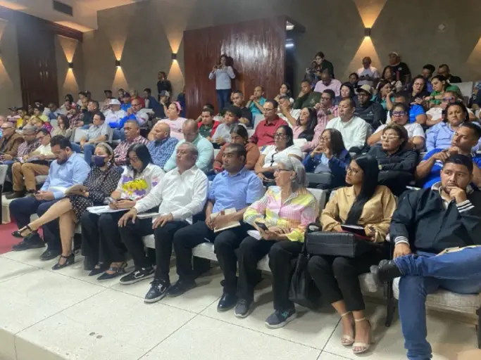 El CLEF llevó a cabo una jornada de consulta pública del proyecto de Ley de Gestión Integral de los Residuos y Desechos Sólidos de Falcón.