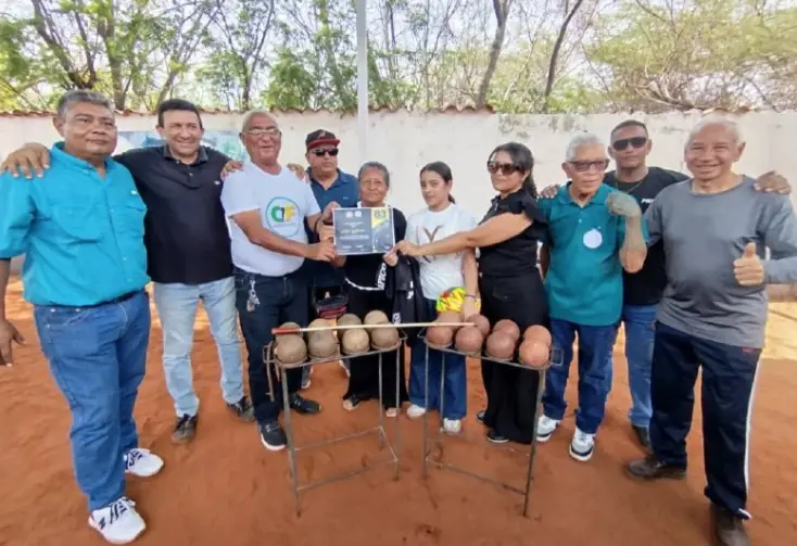 El Círculo de Reporteros Gráficos de Venezuela (CRGV) del estado Falcón rindió homenaje al compañero Víctor Arcaya.