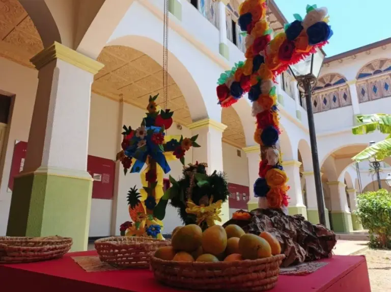 El Cafecito Cultural celebró el fervor de la Cruz de Mayo en Falcón