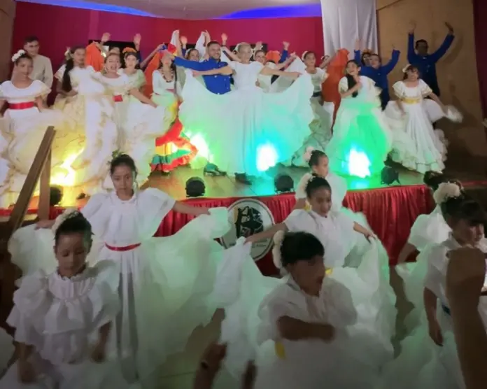 La emblemática Danzas Churuguara celebró cuatro décadas de historia ininterrumpida con una intensa agenda cultural