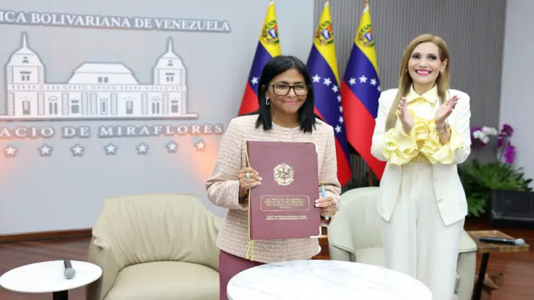 Delcy Rodríguez anuncia que se superarán las 500 excarcelaciones en las próximas horas