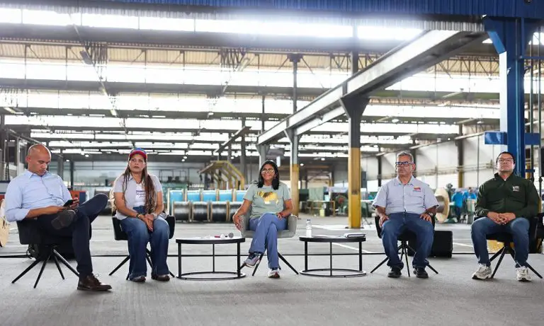Delcy Rodríguez: «No descansaremos, presidente Trump, hasta que Venezuela sea libre de sanciones»