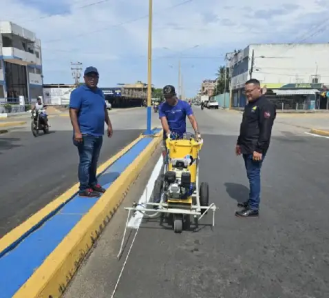 La Alcaldía del municipio Monseñor Iturriza, liderada por el alcalde Argenis Cumare, dio inicio formal a los trabajos de demarcación vial.