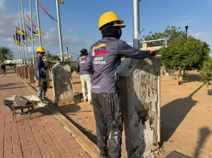 Cumpliendo la instrucción de la presidenta encargada Delcy Rodríguez, se iniciaron las labores en el Paseo Francisco de Miranda de La Vela