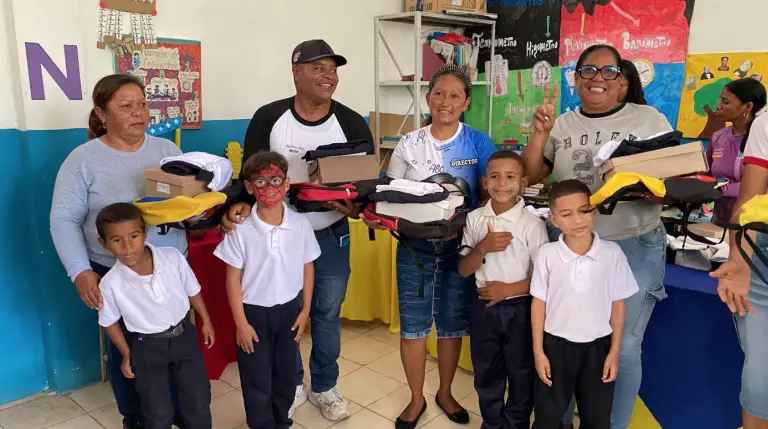 Atendida comunidad de Agua Viva en Jornada Social en Acosta