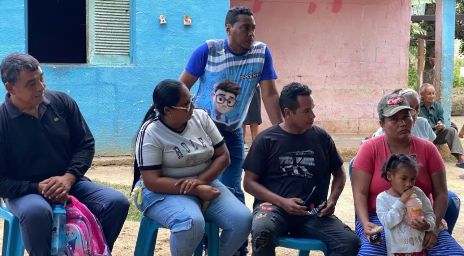 La Alcaldía del municipio Acosta, liderada por Froylan Merentes, llevó a cabo una concurrida asamblea en la comunidad de Agua Viva.
