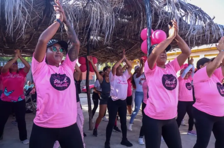 La Alcaldía del municipio Monseñor Iturriza celebró el encuentro "Entre mujeres conectando corazones" junto a «Y Dios me hizo mujer».