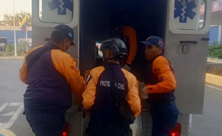 Murió caletero en Coro, cayó de una camioneta en la variante norte