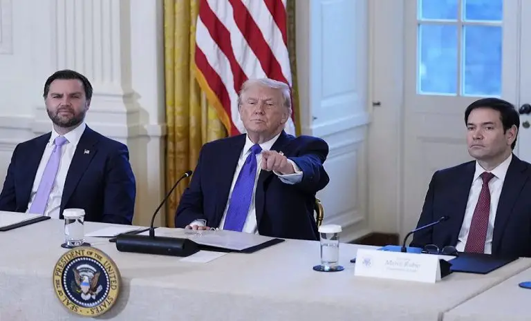 Trump propuso a JD Vance y a Marco Rubio como fórmula para las presidenciales de EE.UU. en 2028