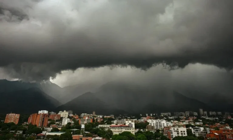 Onda Tropical Nro. 14 dejará lluvias con descargas eléctricas en estas zonas