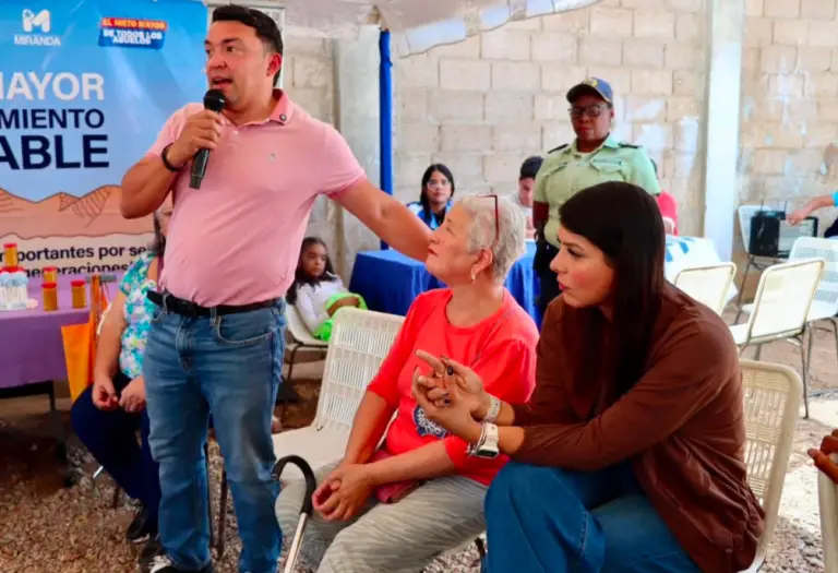 Henry Hernández lleva jornada de salud a abuelos de Caujarao y Libertadores