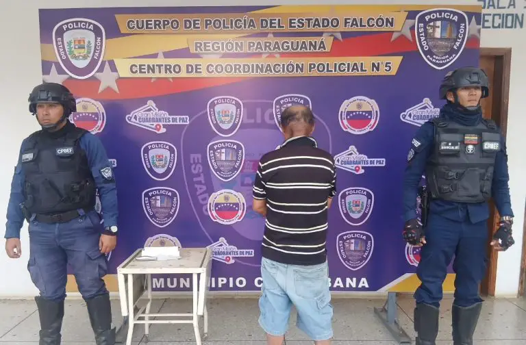 Aprehendido sujeto ebrio por amenazar de muerte a su hermana y sobrinas