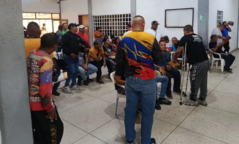 Este viernes, la dirección estadal del Ministerio de Transporte llevó a cabo una jornada de bancarización para atender a transportistas