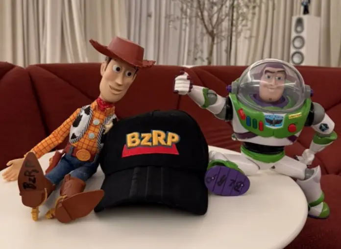 Toy Story 5 sigue sumando nombres que dan de qué hablar. Disney y Pixar confirmaron que Bizarrap formará parte del elenco de voces