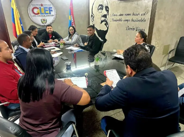 El CLEF durante sesión ordinaria formalizó su respaldo a las acciones nacionales que buscan optimizar la administración pública.