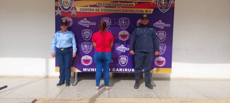 Detenida mujer por golpear a otra en Punto Fijo
