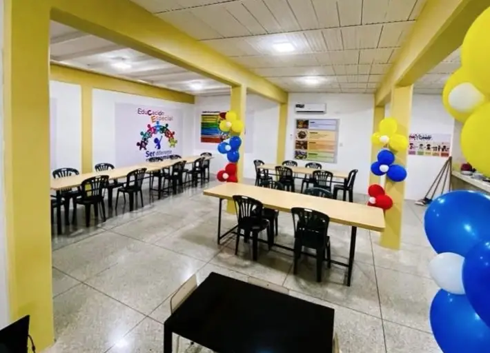 "Pequeños Mirandinos" y el alcalde Hernández encabezó una jornada de atención en el Instituto de Educación Especial del Estado Falcón.