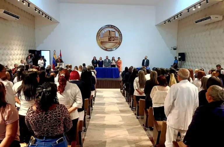 CLEF rinde homenaje a la abnegación y humanismo de los profesionales de la Enfermería en Falcón