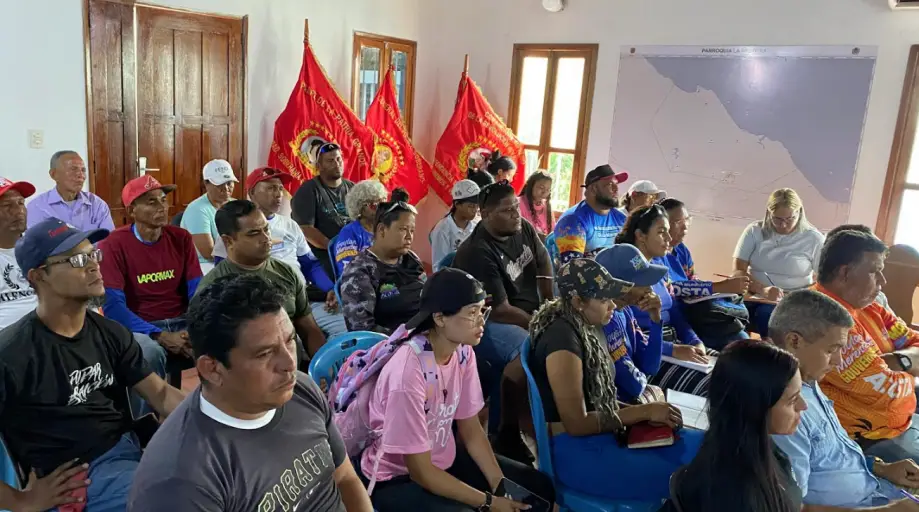 Con el compromiso de seguir optimizando la gestión pública, se llevó a cabo la reunión del Gabinete de Gobierno de la Alcaldía de Acosta.