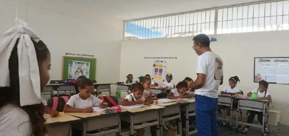 La Alcaldía del Municipio Monseñor Iturriza, liderada por el alcalde Argenis Cumare, logró la formación de más de mil sujetos de aprendizaje.