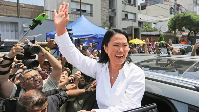 Fujimori incrementa su ventaja y el partido de Sánchez convoca una gran protesta en Perú