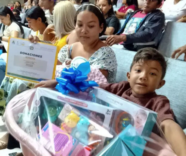 Más de 60 personas procedentes de 14 municipios de la entidad resultaron beneficiadas con “La Mano de Dios”.