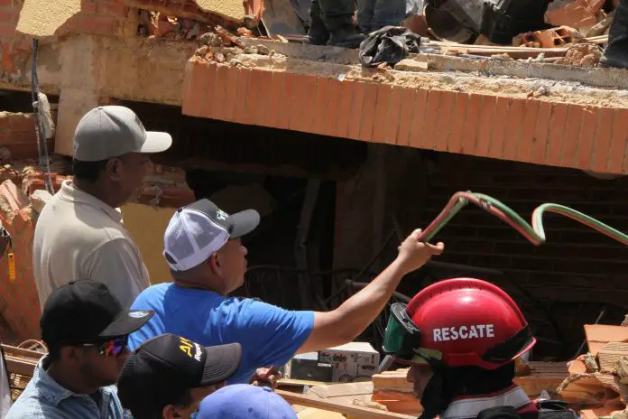 El alcalde el municipio Silva, Osnel Arnías, informó que realizan las inspecciones de rigor en las edificaciones de Tucacas.