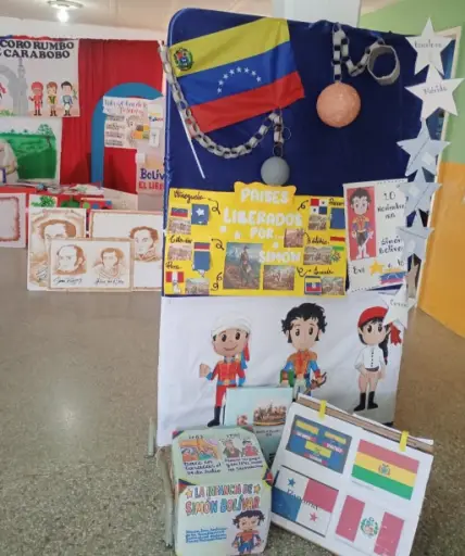 Con un conjunto de recursos didácticos y pedagógicos diversos, los estudiantes del Ceis Simón Bolívar de Las Velitas, rindieron homenaje.