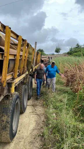 El alcalde del municipio Acosta Froylan Merentes recibió este domingo los primeros 200 metros de tubería para las mejoras del servicio hídrico