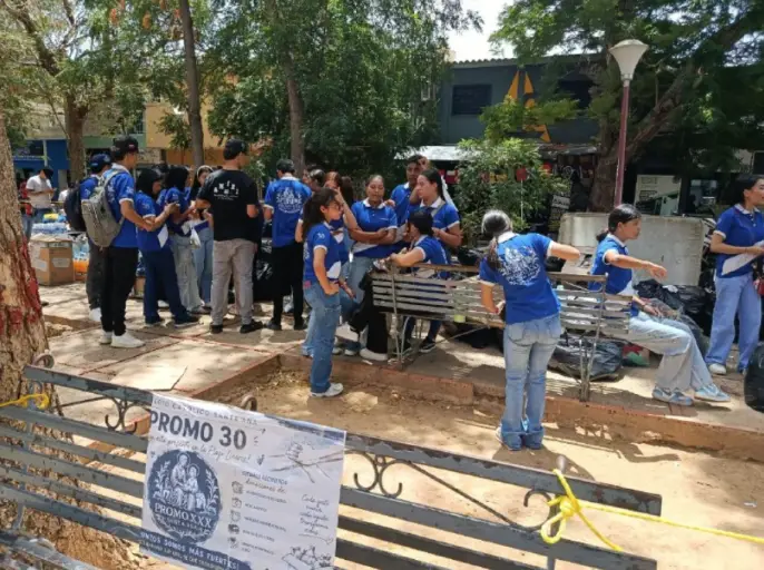 Este viernes 26 de junio, los falconianos están abocados a tender su mano amiga a los afectados en Tucacas, Boca de Aroa y la Guaira.