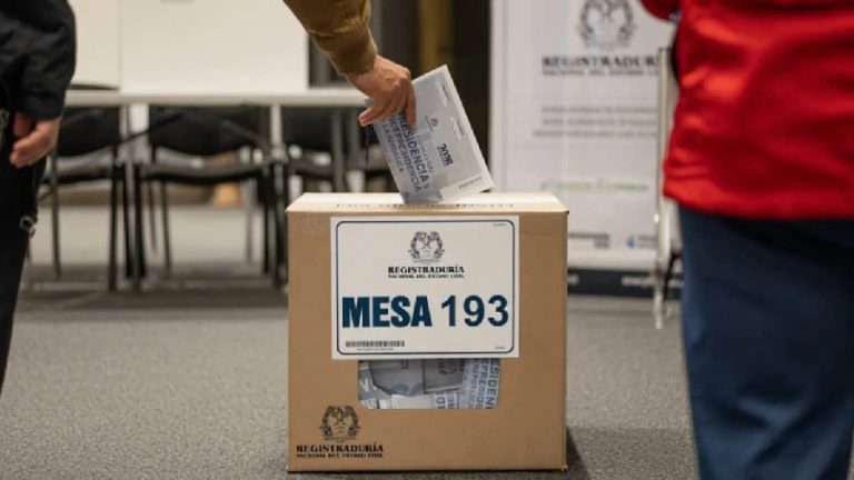 Votaciones en el exterior para la segunda vuelta en Colombia arrancan este 15-Jun