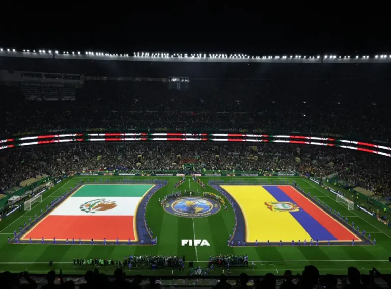 «No están solos», el canto de millones en el México-Ecuador para Venezuela +VIDEO
