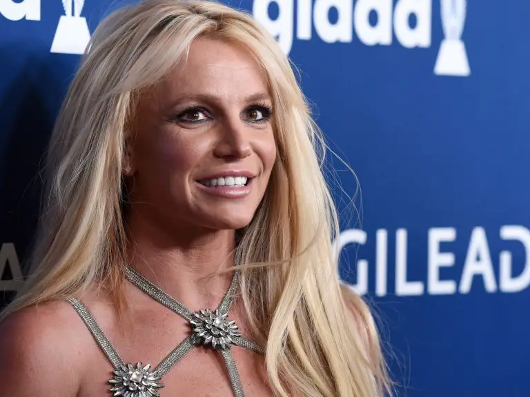 Detienen al exmarido de Britney luego de intentar impedir su boda