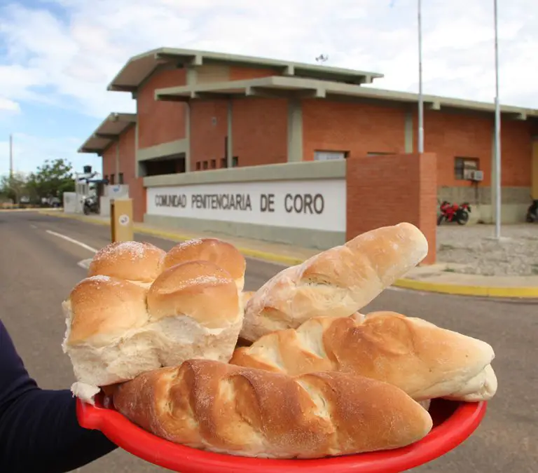 Huele a pan en la penitenciaria de Coro