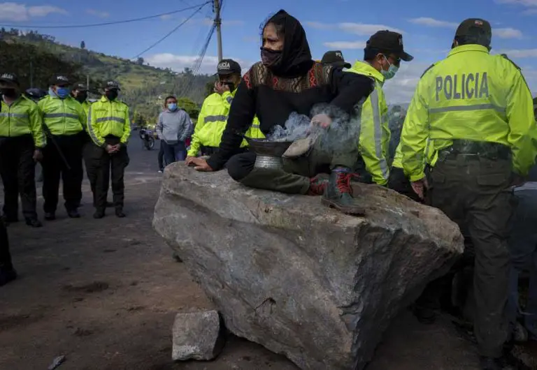 Baja la tensión de protestas indígenas en Ecuador