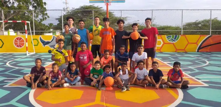 Escuela de Baloncesto Mantarrayas crea “Jueves Académicos”