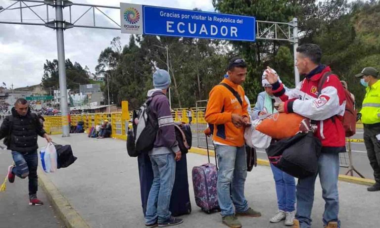 Ecuador anuncia segunda fase de regulación para venezolanos