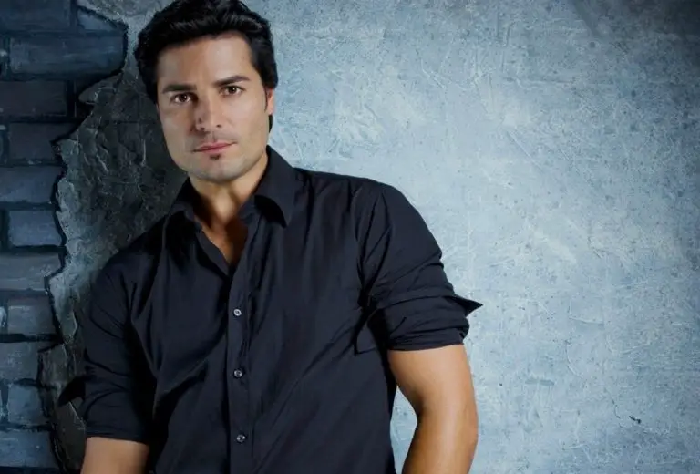 Chayanne regresa a los escenarios y sus fans enloquecen