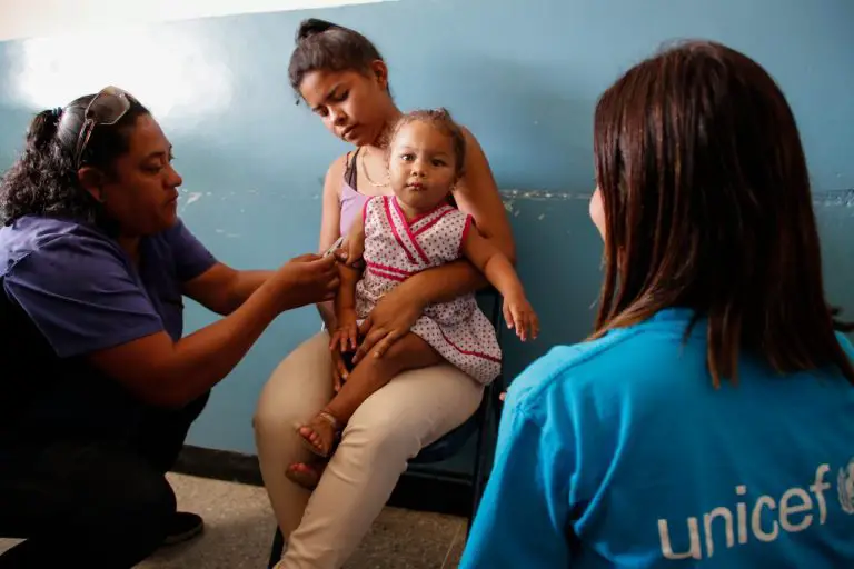 Venezuela y Unicef buscan fortalecer sistema público de salud