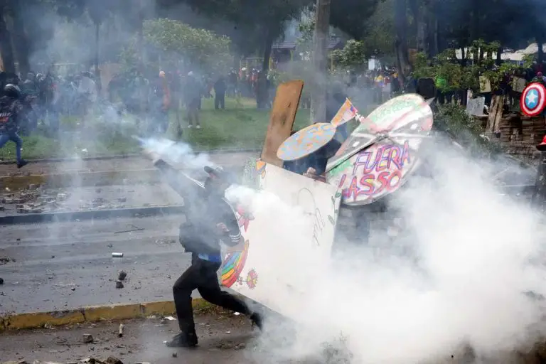 Paro indígena en Ecuador cumple 13 días