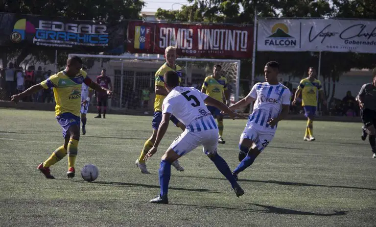 Árbitro Carlos Parra pitará el Héroes-Trujillanos en Valera