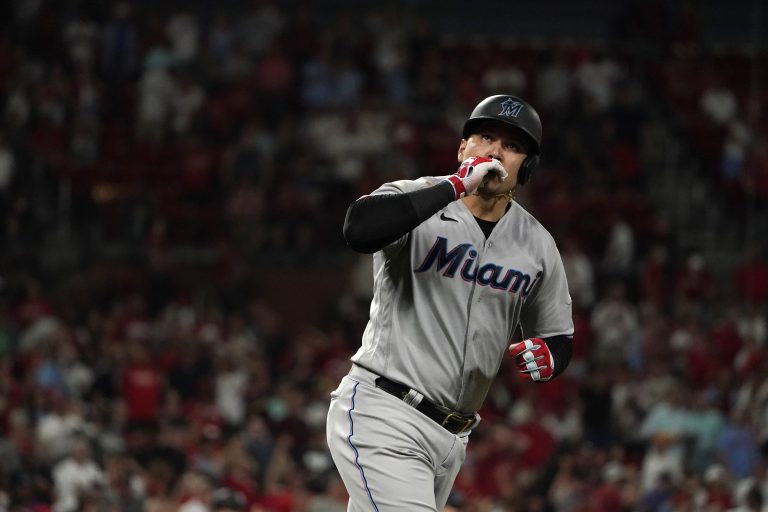 Avisail García sonó cuadrangular para dar el triunfo a Miami