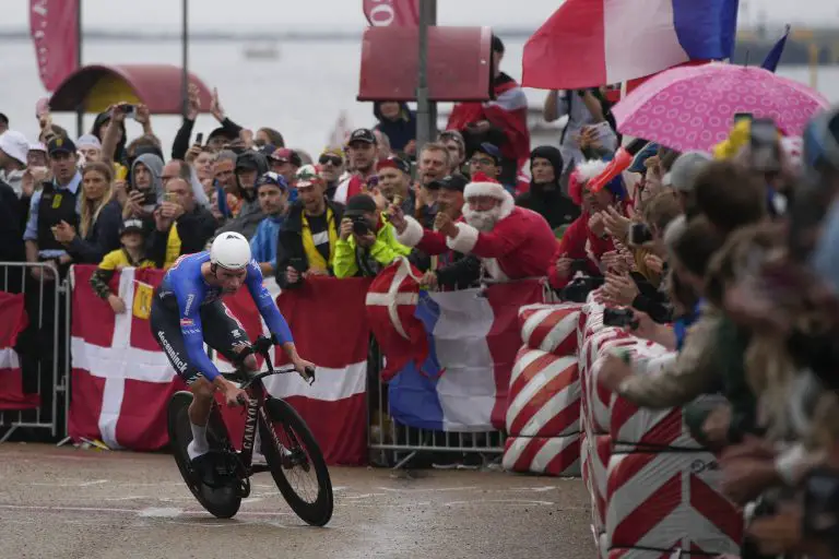 Con una contrarreloj arrancó el Tour de Francia