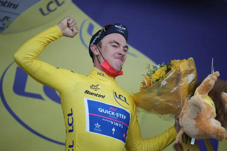 Yves Lampaert se lleva la primera etapa del Tour de Francia