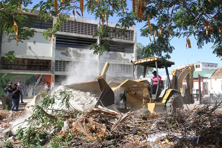 Plan Cayapa llegó al liceo Cecilio Acosta