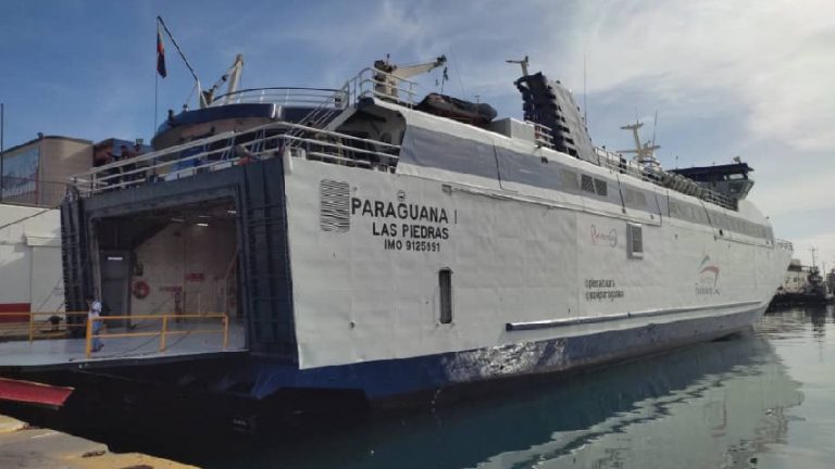 El ferry Paraguaná I ya llegó a La Guaira