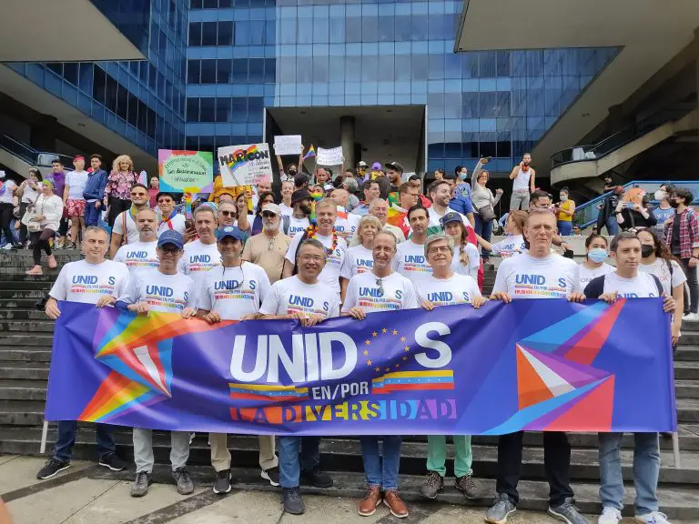 Diversidad y respeto marcaron marcha del orgullo LGBTIQ+