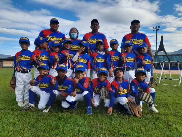 Falcón se juega su clasificación en el nacional de béisbol iniciación